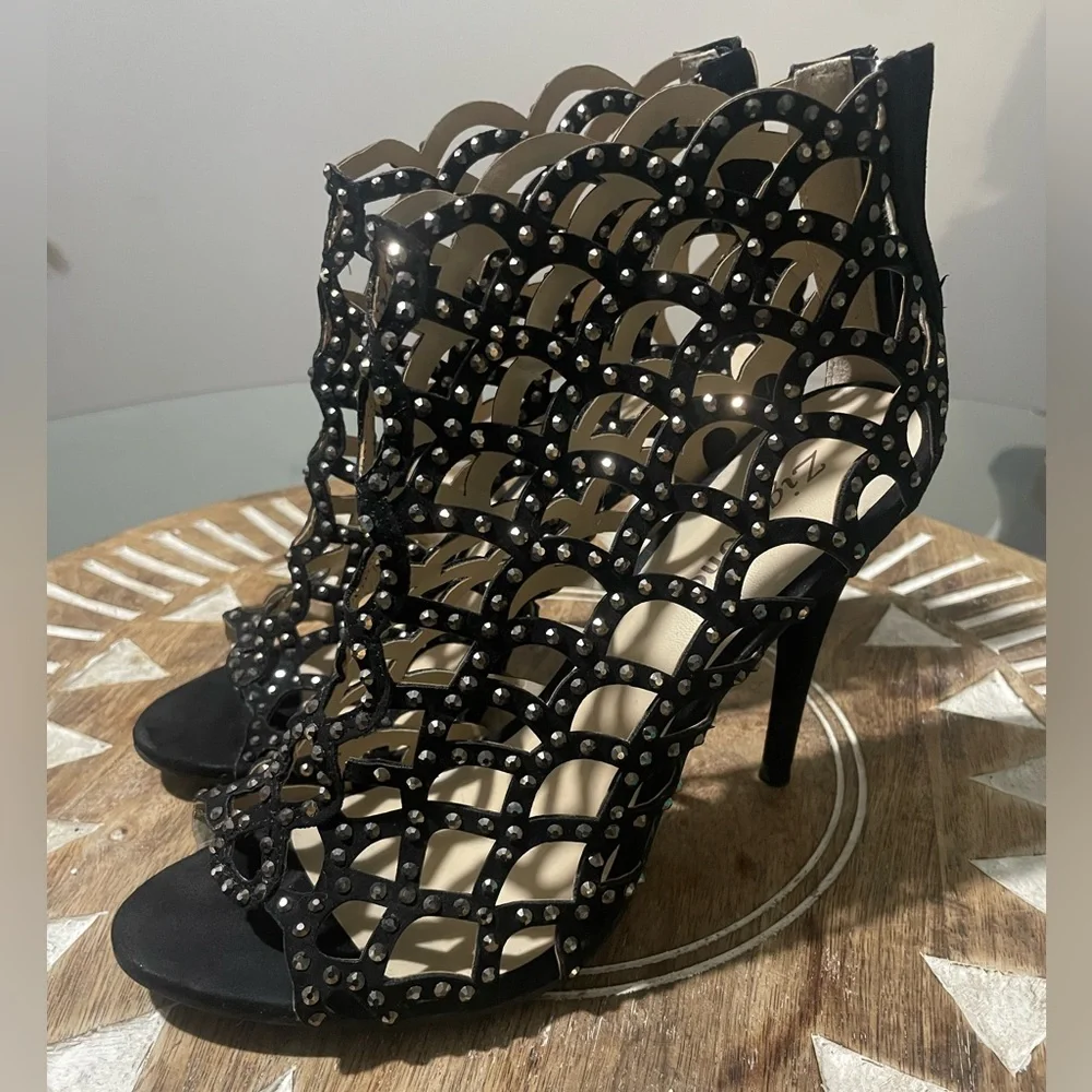Zigi Soho Duran black rhinestone caged heels size 8.5 woman shoe - Picture 5 of 10